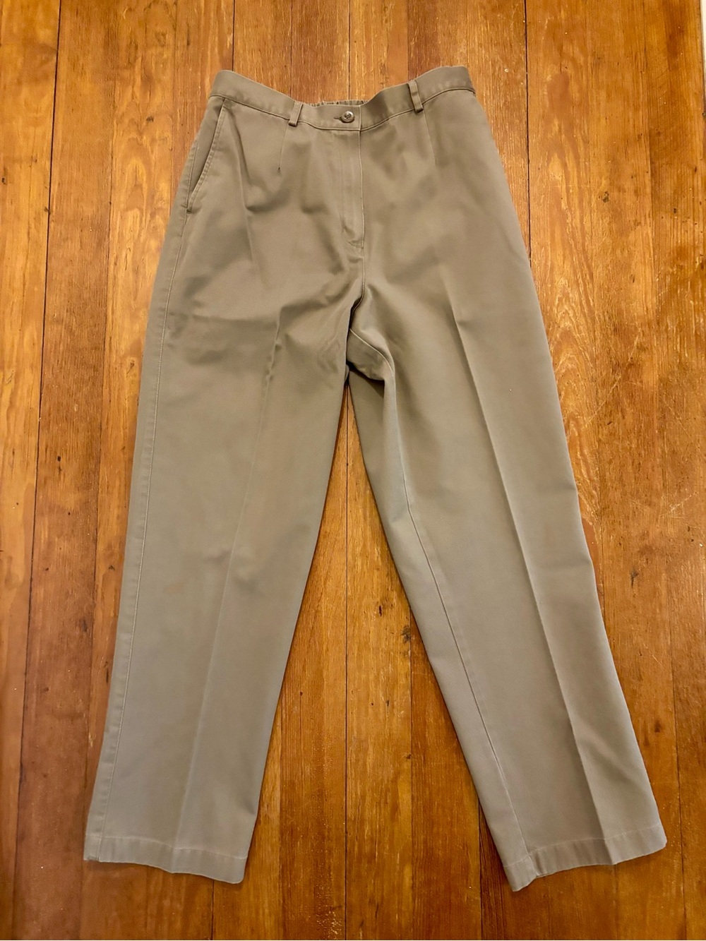 Ll Bean “original fit” Chino Pants in Khaki